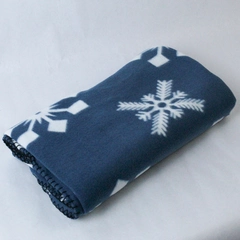 Gold Coast Navy Blue White Snowflake Throw Blanket 59.5"x48.75" Home Decor