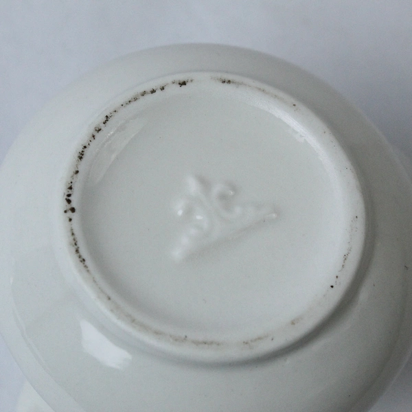 Homer Laughlin Seville Cambridge Creamer White Pink Swirl 2.75" Vintage