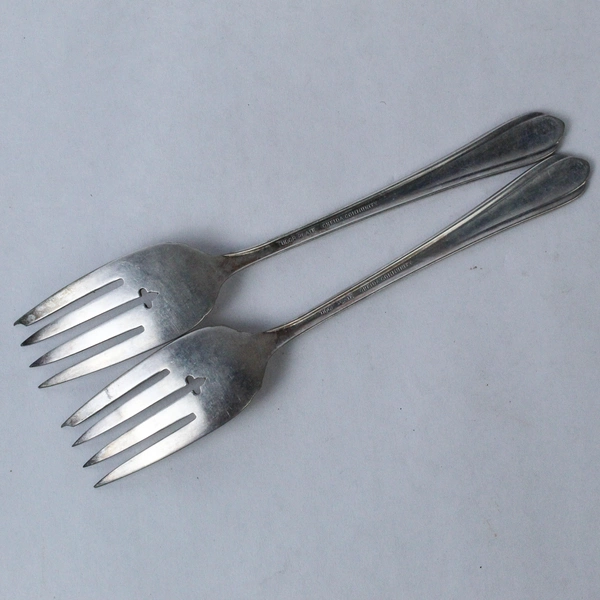 Lot of 2 Vintage Oneida Community Tudor Plate Silver Salad Forks 6.5" Pre-Owned