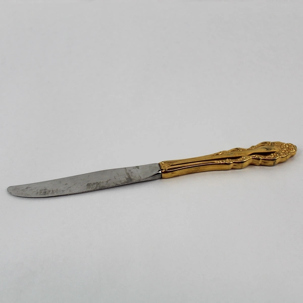 Oneida 1881 Rogers Golden Baroque Rose Electroplate Knife & Teaspoon Set