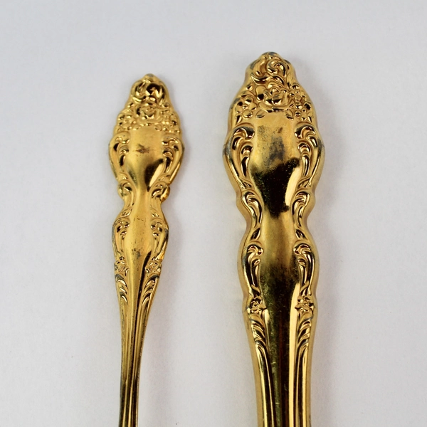 Oneida 1881 Rogers Golden Baroque Rose Electroplate Knife & Teaspoon Set