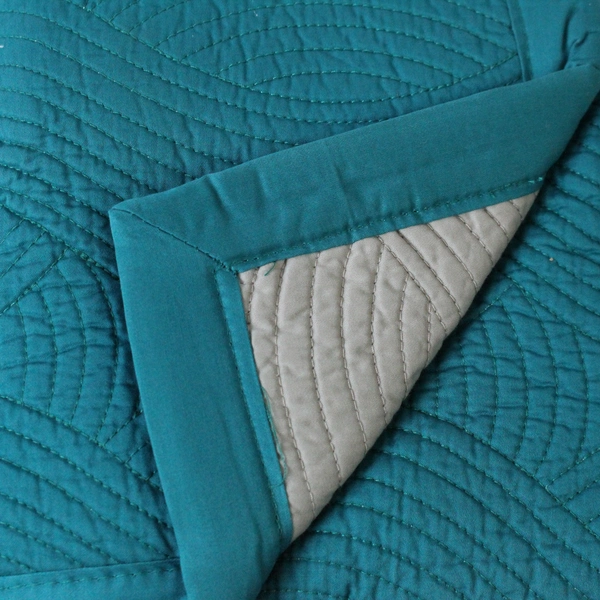 Company C Standard Shimmer Quilted Sham Peacock 28"x20" Pre-Owned Pillow