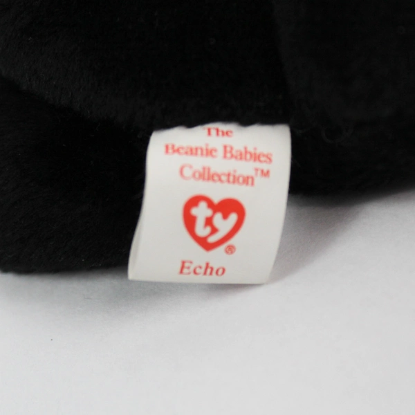 1996 Ty Beanie Baby Echo the Dolphin Waves the Whale Tag Style 4180 Oddity