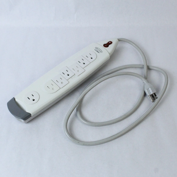 Belkin 7 Outlet Surge Master Power Strip F9H700-05 Protector