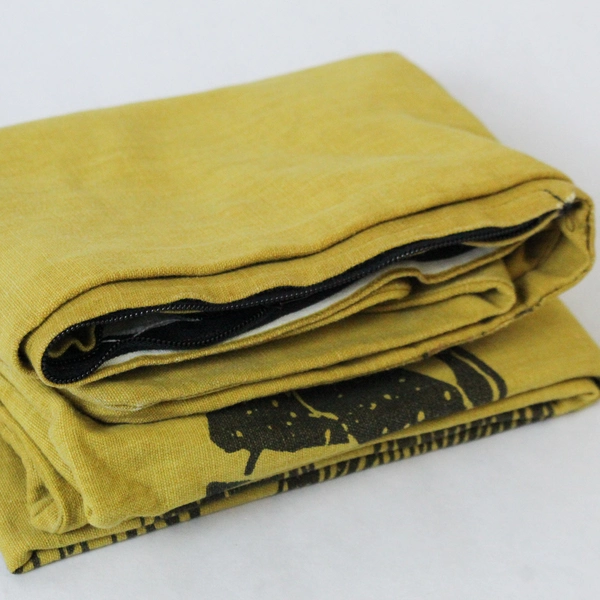 Pillow Sham Cover 24.75x29.75 Screen Printed Reversible Zip Closure Peru