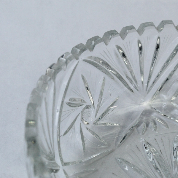 Vintage Cut Glass Serving Bowl 9" Saw Tooth Rim Heavy Elegant Decor Bowl