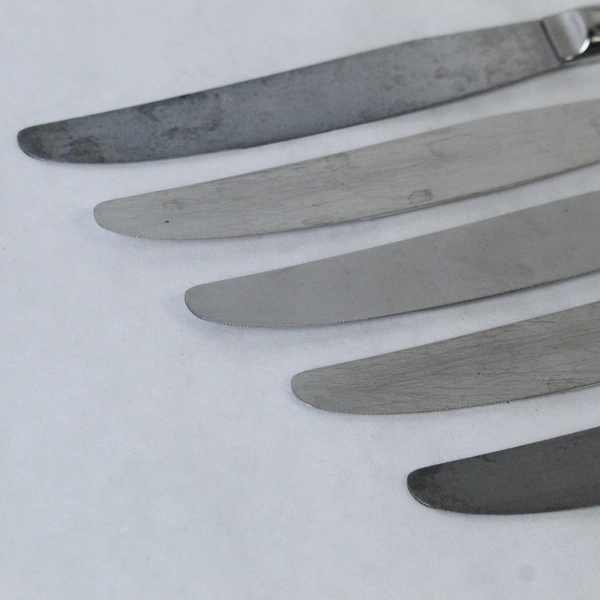 Lot of 5 Imperial Stainless Steel Dinner Knives Elegant Flatware 9"