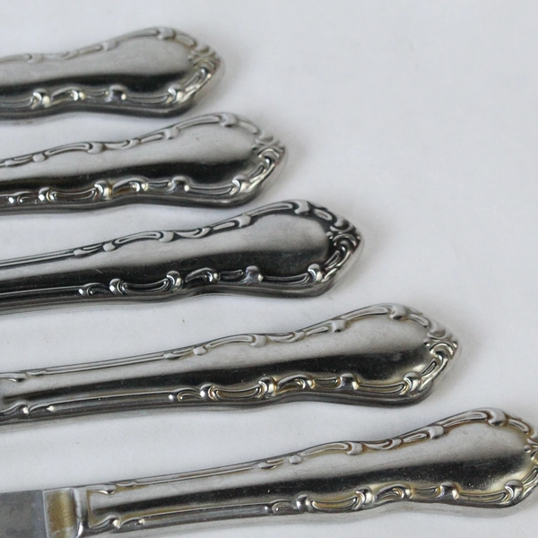 Lot of 5 Imperial Stainless Steel Dinner Knives Elegant Flatware 9"