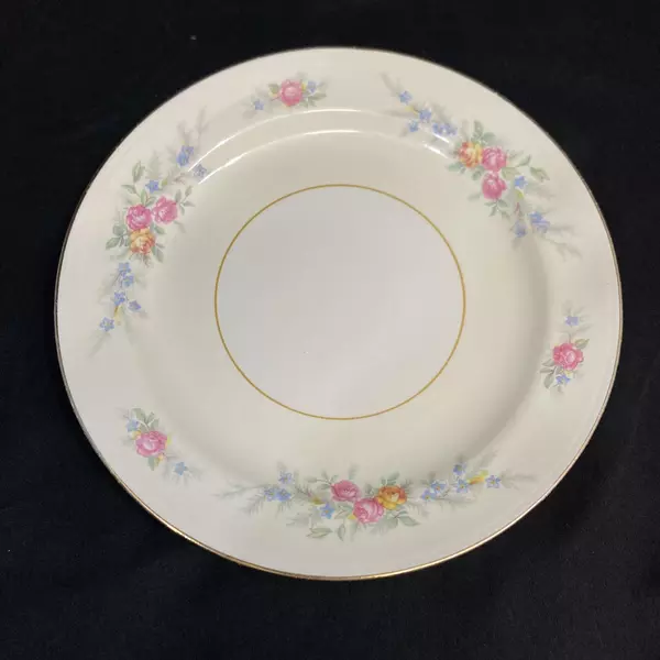 Lot of 4 Vintage 1947 Homer Laughlin Nautilus N1577 Salad Plates 7" Porcelain