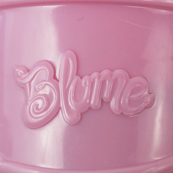 Big Lot Blume Dolls Accessories Clothes Hair Shoes Pots Pre-Owned Set