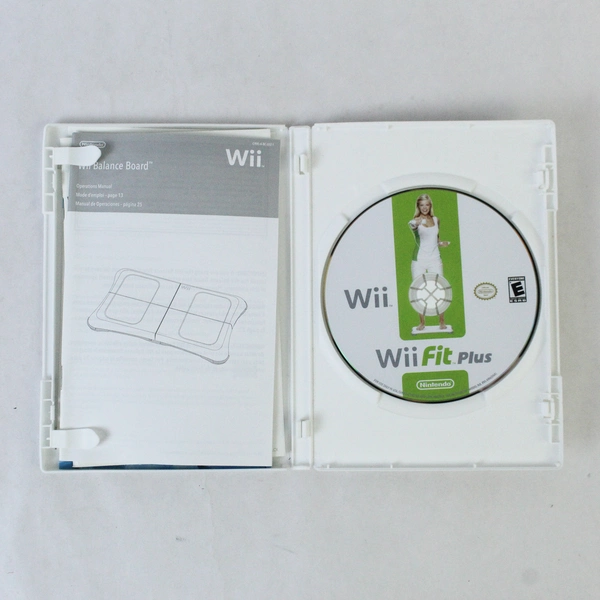 Wii Fit Plus 2009 Nintendo Wii Game Disc Case & Manuals Pre-Owned E