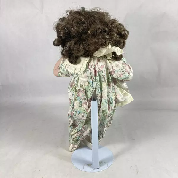 Knowles Porcelain Doll Me And My Blankie Jan Goodyear 14" with Box & COA