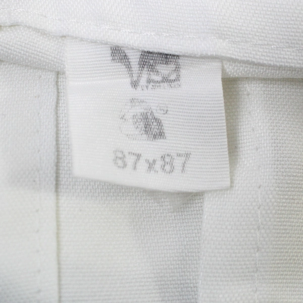Visa White Polyester Blend Tablecloth 87x87 Square Finished Hem Pre-Owned