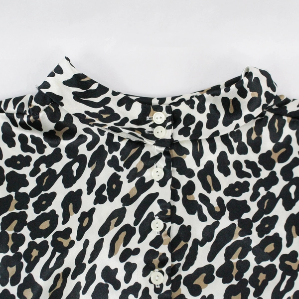 Vintage Liz Baker Size 14 Silky Cheetah Print Long Sleeve Blouse Top, Pre-owned