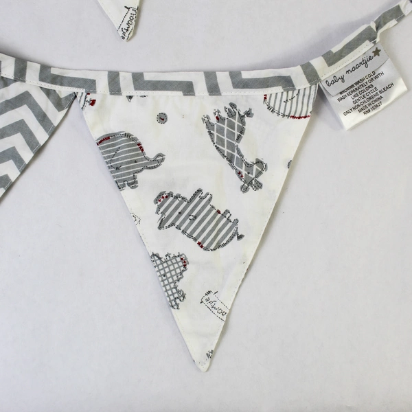 Baby Naartjie Gray Zoo Animal Bunting Nursery Decor 93" Long - Pre-Owned