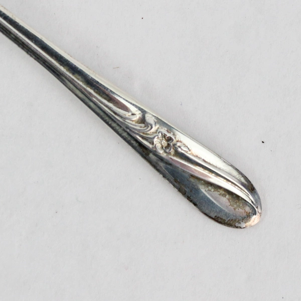 Vintage H&T Silver Plated Meadow Flower Sugar Spoon 4.5" Good Condition