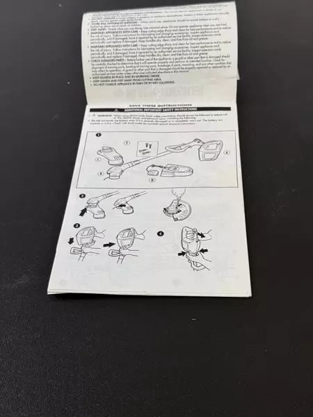 1999 Instruction Manual For Black & Decker 12 volt Cordless Trimmer/Edger