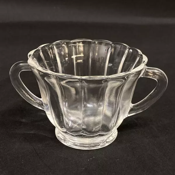 Vintage Clear Glass Ribbed Creamer & Sugar Bowl Set - Elegant Dining Decor