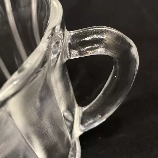 Vintage Clear Glass Ribbed Creamer & Sugar Bowl Set - Elegant Dining Decor