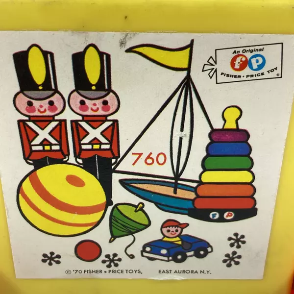 Vintage 1970 Fisher Price Peek-a-Boo Block Pull Toy ABC 760 Works