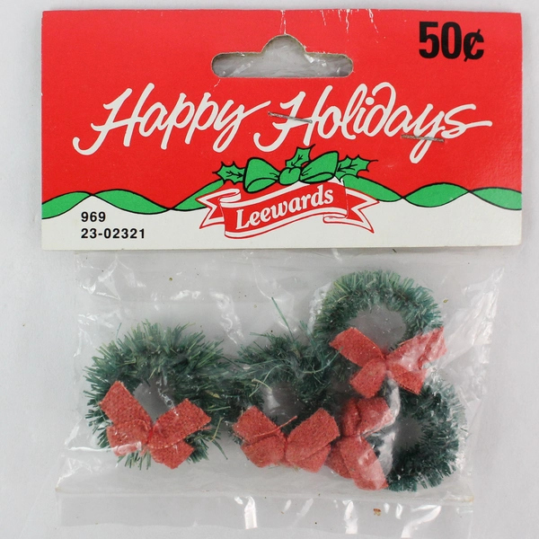 Sealed Vintage Lot of 4 Leewards Happy Holidays Craft Wreaths - 1"