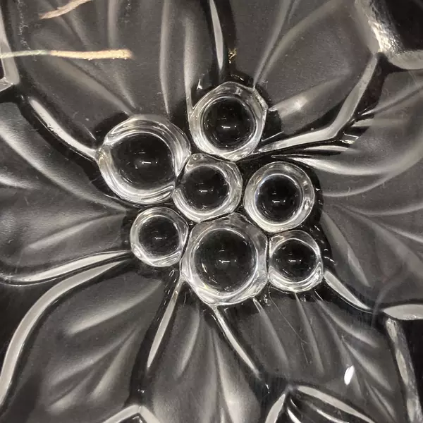 2010 Mikasa Poinsettia Heart Dish - Holiday Decor - Made in Germany