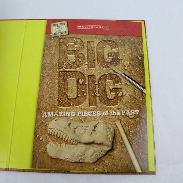 Big Dig Excavation Kit 2018 Scholastic with Fossils & Excavating Tools