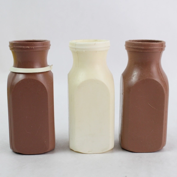 Vintage Lot of 8 Fisher Price Fun With Food Toys - Milk Bottles & Carriers