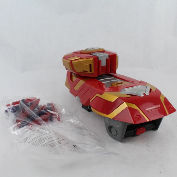 Marvel Iron Man Gauntlet Toy with 16 Plastic Ammo Shots - Pre-owned