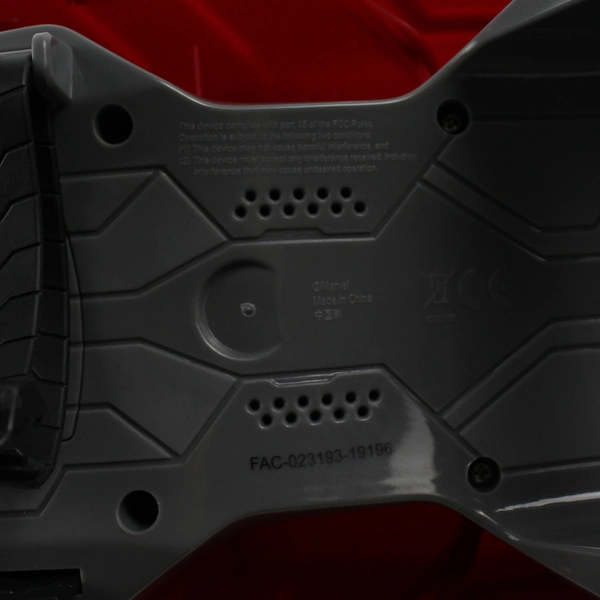 Marvel Iron Man Gauntlet Toy with 16 Plastic Ammo Shots - Pre-owned