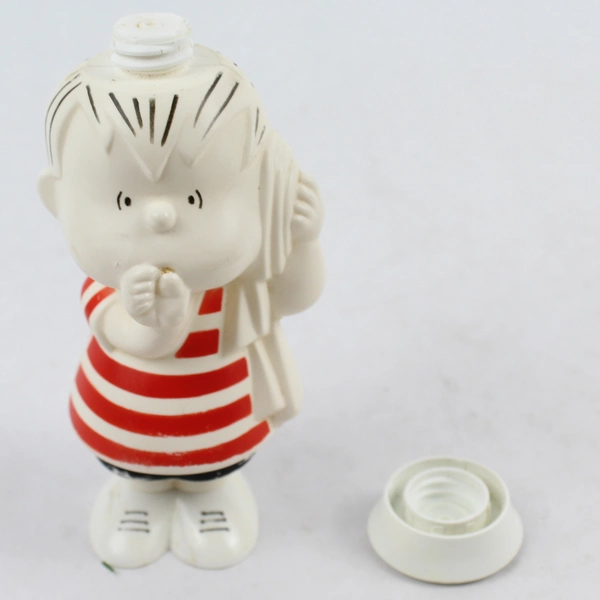 Vintage 1970 Peanuts Linus Bubble Shampoo Bottle Avon 5.25" Tall Collectible