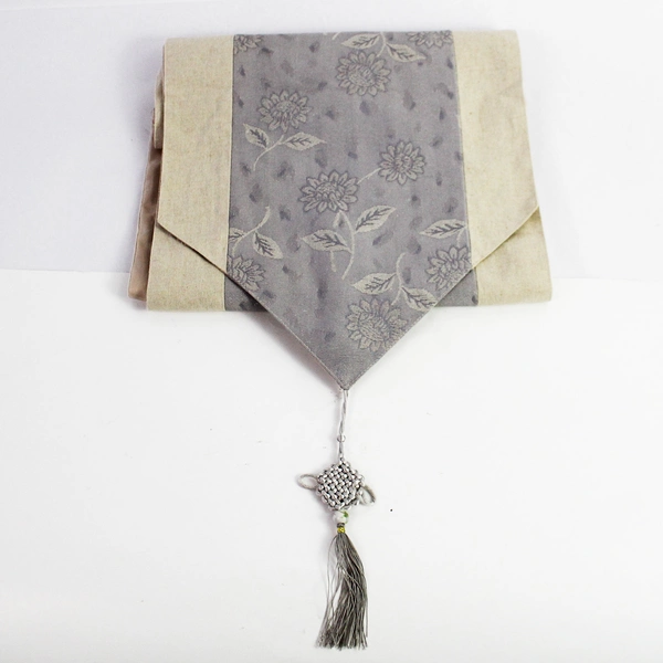 Elegant Blue & Beige Table Runner 13" x 78" - Pre-Owned Home Décor