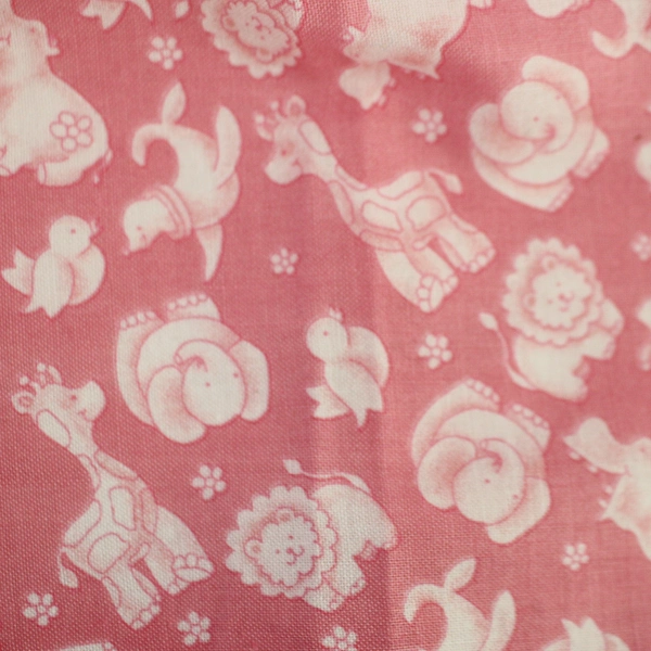 Spring Industries 'Zoobeedoo' Pink Cotton Zoo Animal Fabric 31" x 80"