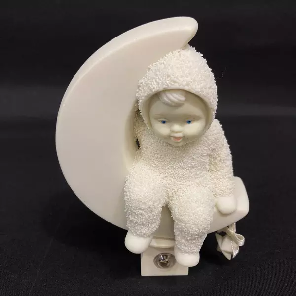 Dept 56 Snowbabies Moonbeams Night Light 68835 - Pre-Owned, Needs New Bulb