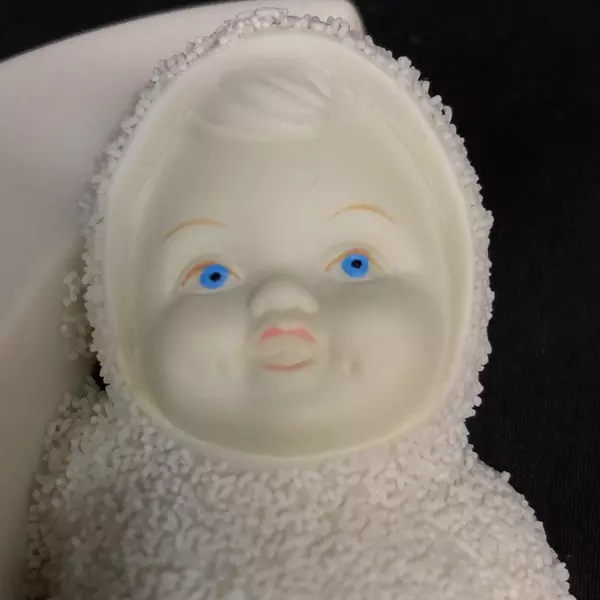 Dept 56 Snowbabies Moonbeams Night Light 68835 - Pre-Owned, Needs New Bulb