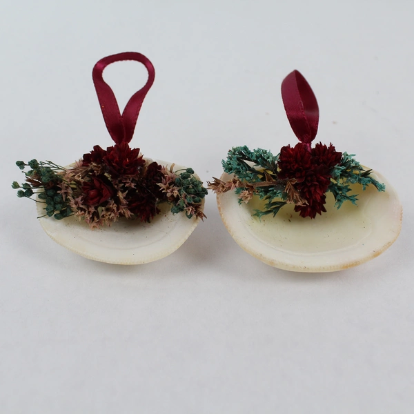 Set of 6 Handmade Beach Shell Christmas Tree Ornaments - Coastal Charm Decor