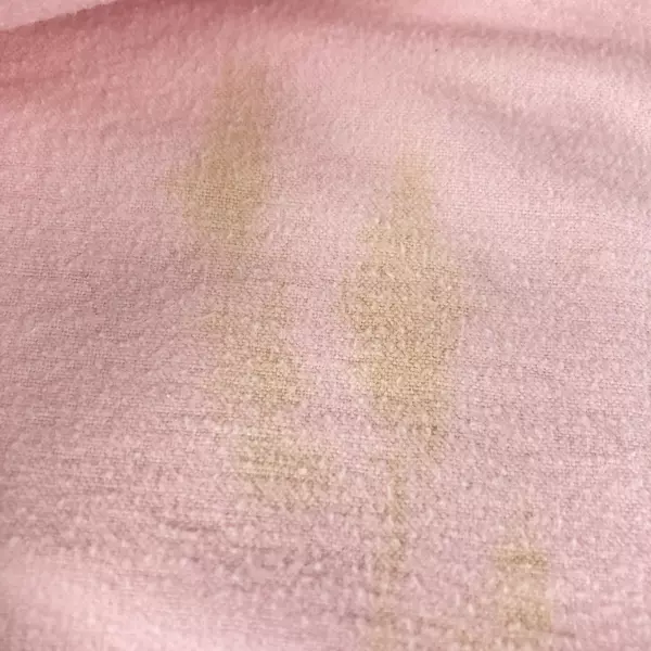 Lot of 2 Pre-owned Pink Baby Receiving Blankets with Bunnies 27"x27"