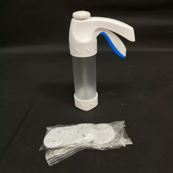 Wilton Comfort Grip Cookie Press - 12 Discs, Ergonomic Handle - Good Condition