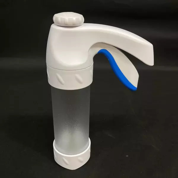 Wilton Comfort Grip Cookie Press - 12 Discs, Ergonomic Handle - Good Condition