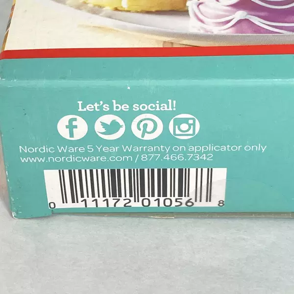 21 Piece Nordic Ware E Z Pen Decorating Kit for Cakes, Cupcakes, Cookies