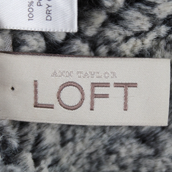 Ann Taylor Loft Infinity Scarf Soft Fuzzy Gray Black 100% Polyester 30" Long