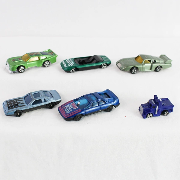 Lot of 13 Unbranded Toy Cars for Kids & Collectors - Varying Sizes/Conditions
