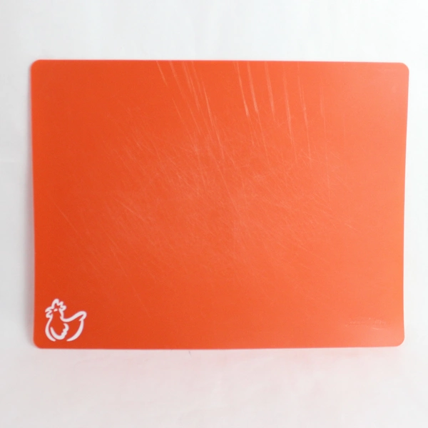 Set of 4 Colorful Cutting Mats for Meats, Fruits, Veggies - Pre-owned