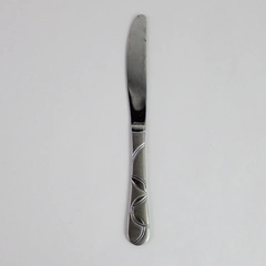 Cambridge Stainless Steel Dinner Knife with Abstract Design - Pre-owned 9"
