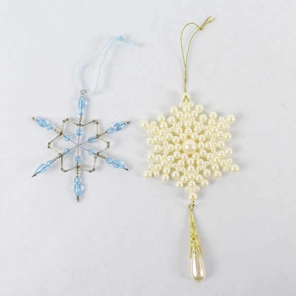 Lot of 6 Plastic Beaded Snowflake Christmas Tree Ornaments - Good Condition