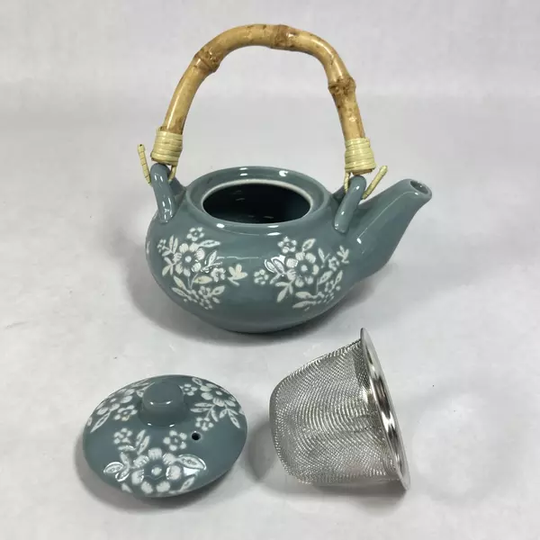 Cornflower Blue Single Cup Teapot with Bamboo Handle & White Flowers