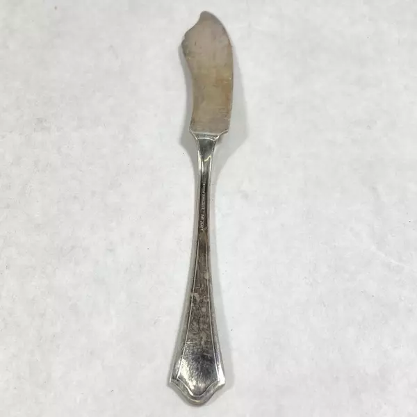 Vintage Oneida Vernon Ashley Butter Knife 7.25" Monogrammed G Silverplate