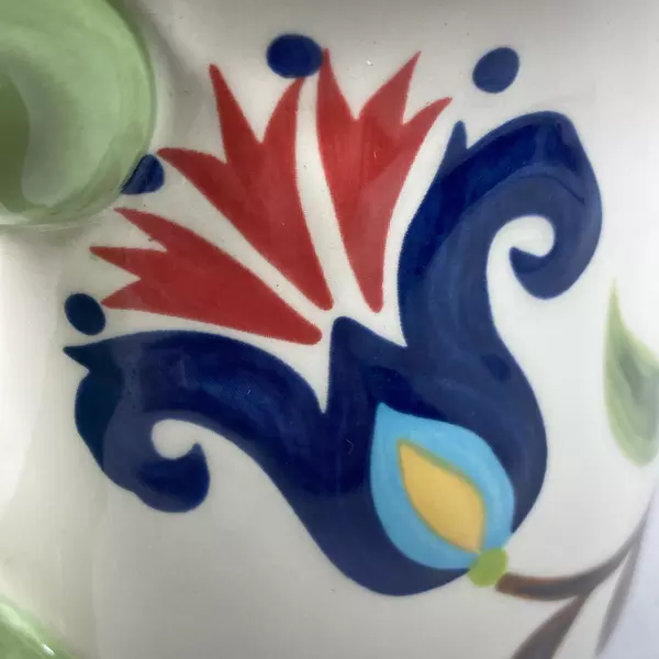 Vida Eva Mendes Jardine Floral Ceramic Coffee Mug - Pre-owned, Unique Chip