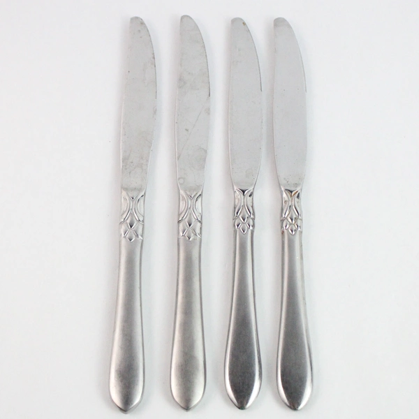 Lot of 4 Oneida Jacqueline Butter Knives Stainless Steel Matte Finish