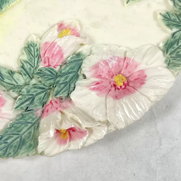 1997 Popular Imports Hummingbird & Flowers Plaque 5.25" Pre-Owned Stains